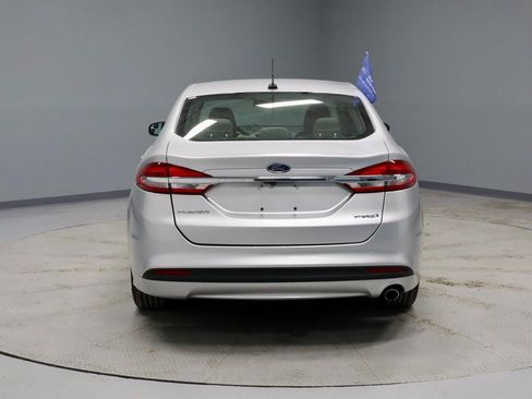 Certified 2018 Ford Fusion S image 9