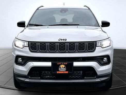 New 2026 Jeep Compass Latitude image 6