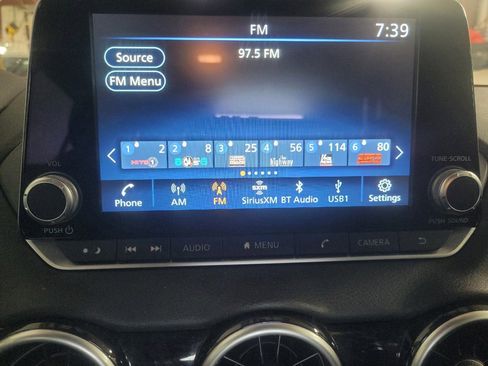 Used 2024 Nissan Sentra SV FWD image 25