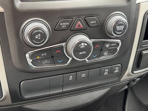 Used 2019 RAM 1500 Big Horn AWD/4WD image 22