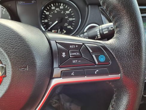 Used 2020 Nissan Rogue SL image 15