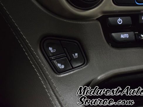 Used 2019 GMC Yukon XL Denali w/ Denali Ultimate Package image 25