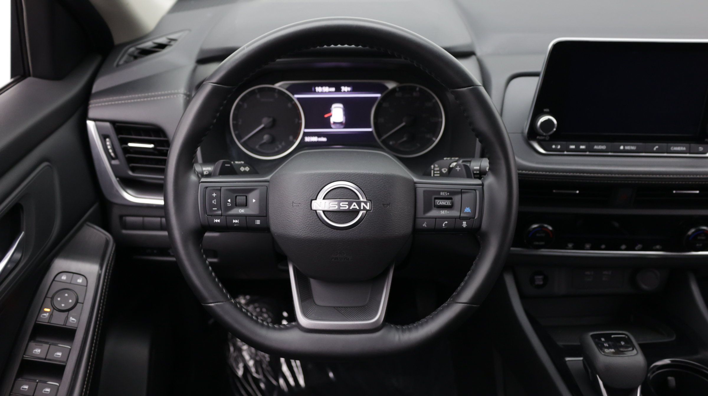 Used 2025 Nissan Rogue SV AWD/4WD image 36