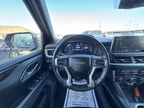 Used 2022 Chevrolet Tahoe Z71 w/ Z71 Off-Road Package AWD/4WD image 14