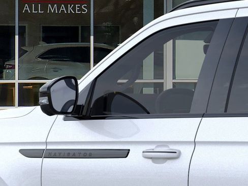 New 2025 Lincoln Navigator L Reserve w/ Jet Appearance Package image 20