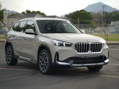 New 2026 BMW X1 xDrive28i w/ Convenience Package AWD/4WD image 7