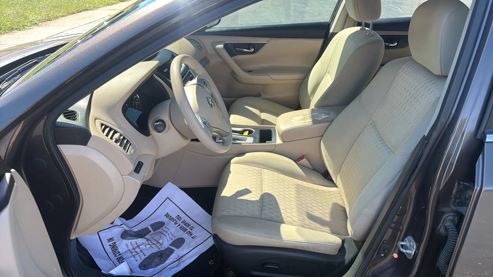 Used 2016 Nissan Altima 2.5 S w/ Power Driver Seat Package FWD image 9