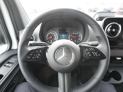 New 2025 Mercedes-Benz Sprinter 2500 image 11