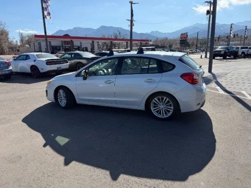 Used 2013 Subaru Impreza 2.0i Limited AWD/4WD image 5