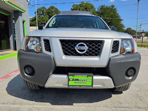 Used 2015 Nissan Xterra X RWD image 8