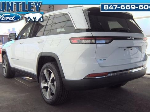 Used 2023 Jeep Grand Cherokee 4WD 4xe image 5
