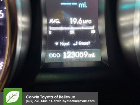 Used 2014 Hyundai Santa Fe Limited image 16