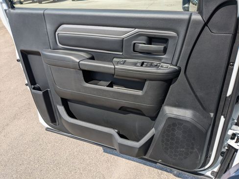 New 2024 RAM 3500 Tradesman image 21