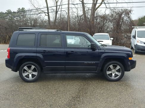 Used 2016 Jeep Patriot High Altitude image 15