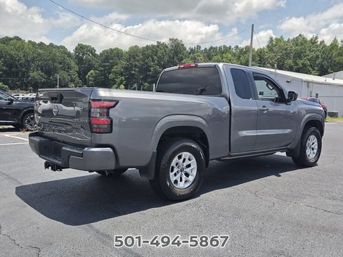 Certified 2024 Nissan Frontier SV w/ Technology Package AWD/4WD image 5