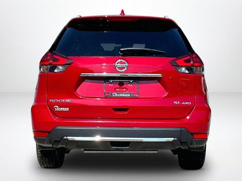 Used 2017 Nissan Rogue SL AWD/4WD image 6
