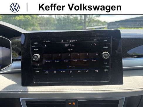 New 2026 Volkswagen Taos SE AWD/4WD image 22