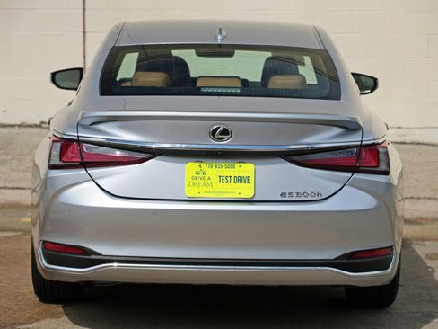 Used 2025 Lexus ES 300h w/ Accessory Package (Z1) FWD image 52