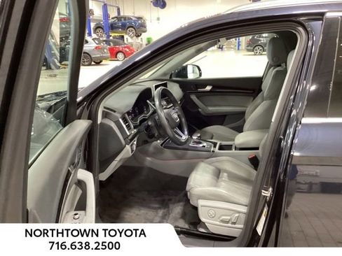 Used 2020 Audi Q5 Prestige AWD/4WD image 10