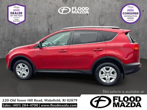 Used 2015 Toyota RAV4 LE AWD/4WD image 2