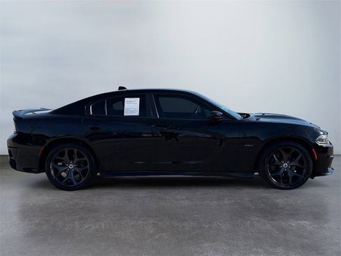 Used 2019 Dodge Charger R/T w/ Driver Confidence Group image 2