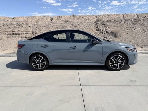 New 2025 Nissan Sentra SR image 5