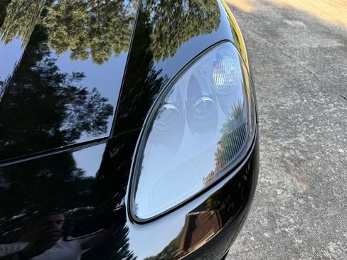 Used 2008 Chevrolet Corvette Coupe w/ Preferred Equipment Group RWD image 15