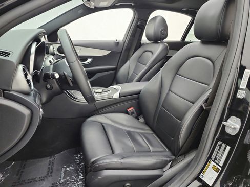 Used 2019 Mercedes-Benz C 300 Sedan image 13
