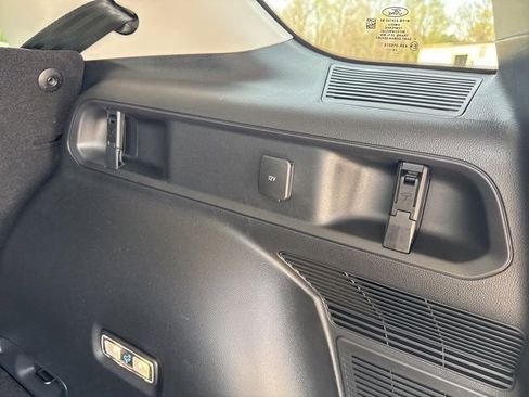 Used 2025 Ford Bronco Sport Heritage w/ Convenience Package image 14