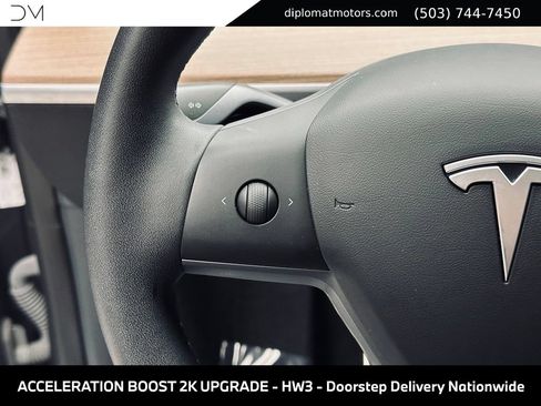 Used 2020 Tesla Model Y Long Range AWD/4WD image 31