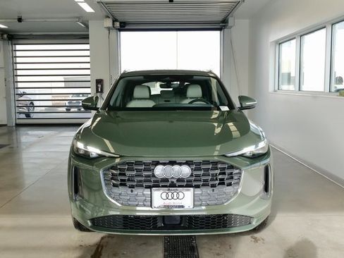 New 2025 Audi Q5 Premium image 2