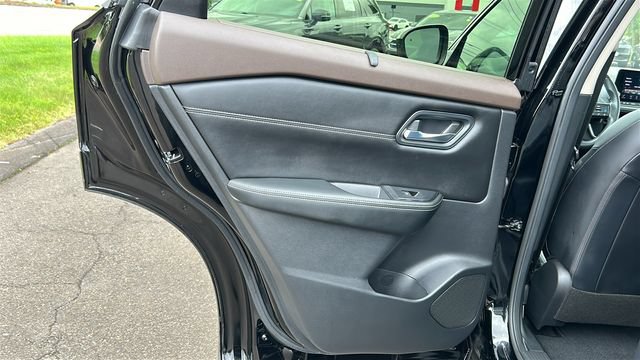Certified 2023 Nissan Rogue SV w/ SV Premium B Package AWD/4WD image 22
