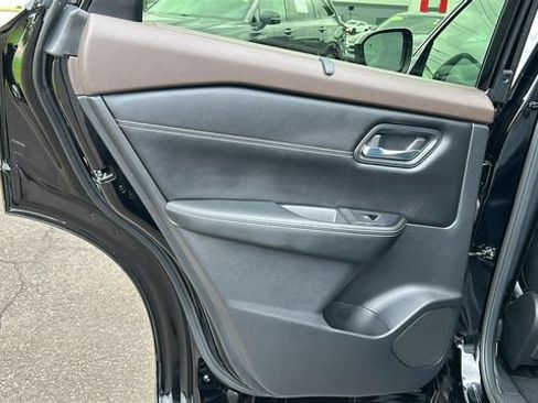 Certified 2023 Nissan Rogue SV w/ SV Premium B Package AWD/4WD image 22