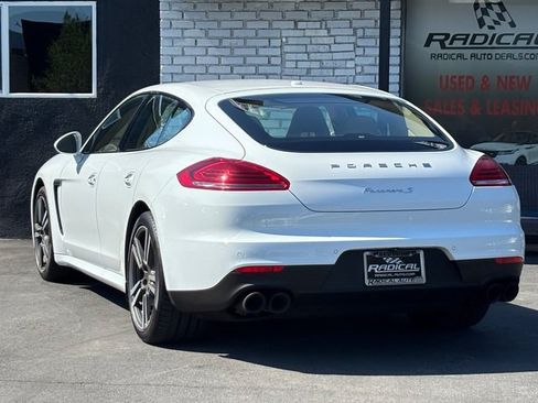 Used 2015 Porsche Panamera S RWD image 14