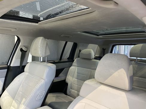 Used 2025 Hyundai Santa Fe Calligraphy AWD/4WD image 37