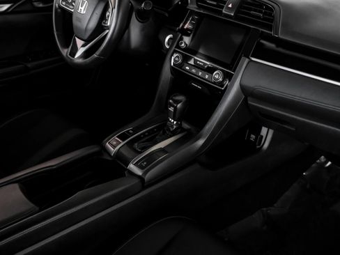 Used 2021 Honda Civic Sport image 21