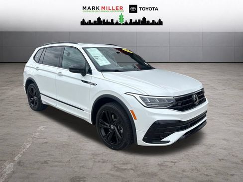 Used 2024 Volkswagen Tiguan SE R-Line AWD/4WD image 8