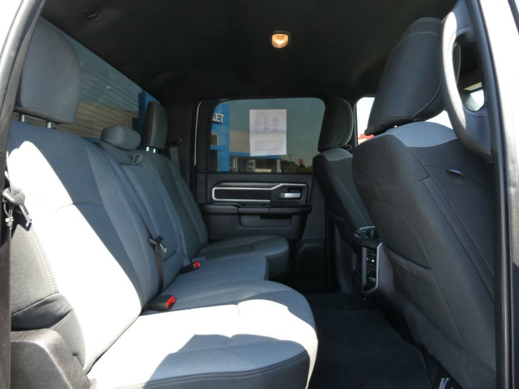 Used 2024 RAM 2500 Big Horn w/ Off Road Package AWD/4WD image 14