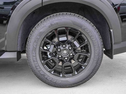 New 2026 Nissan Armada PRO-4X AWD/4WD image 10