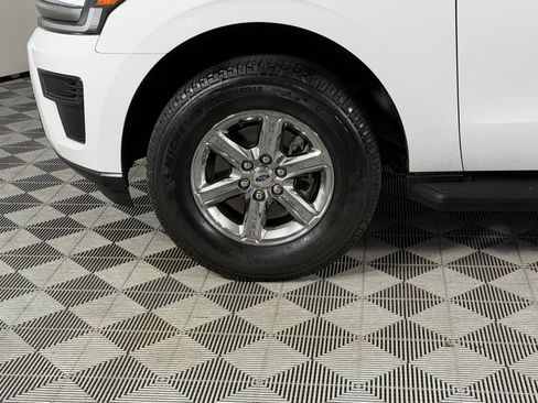 Used 2024 Ford Expedition Max XL image 12