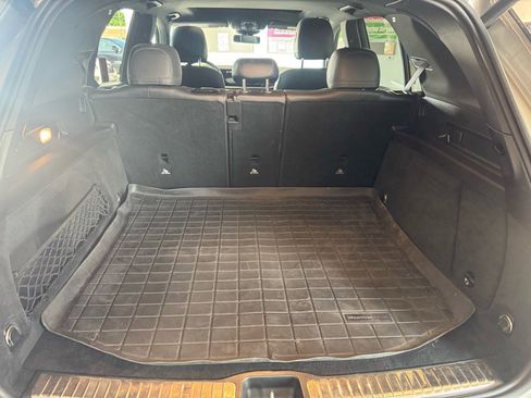 Used 2021 Mercedes-Benz GLE 350 4MATIC image 10