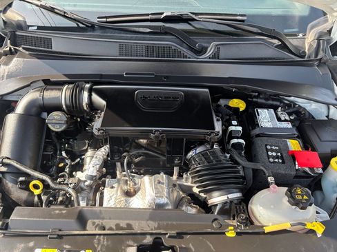 Used 2025 Jeep Compass Limited AWD/4WD image 33