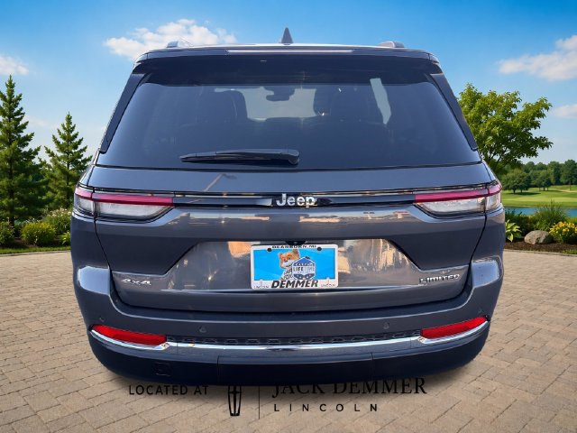 Used 2024 Jeep Grand Cherokee Limited AWD/4WD image 6