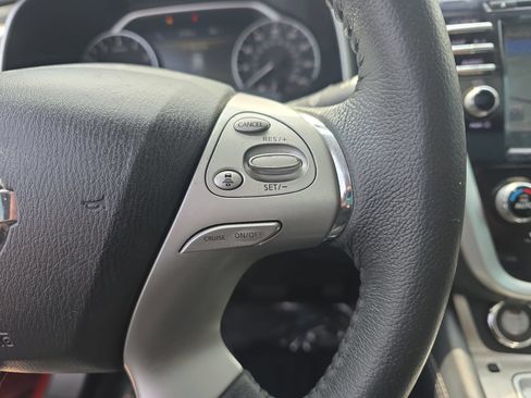 Used 2017 Nissan Murano Platinum w/ Platinum Technology Package FWD image 18
