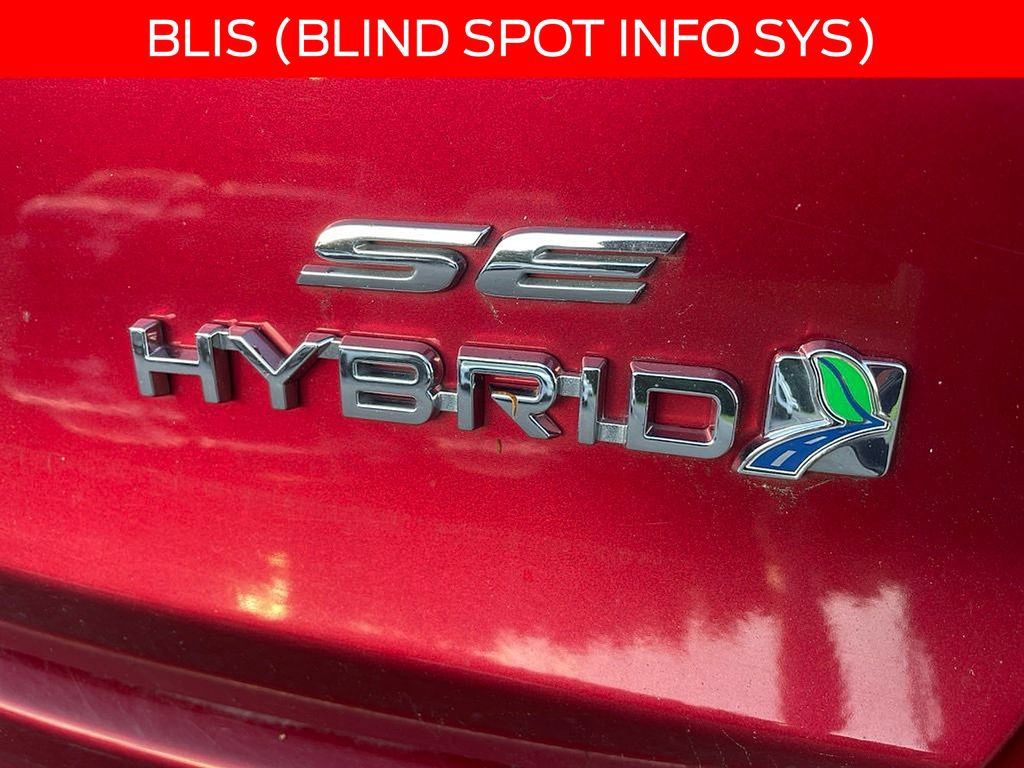 Used 2019 Ford Fusion SE FWD image 4