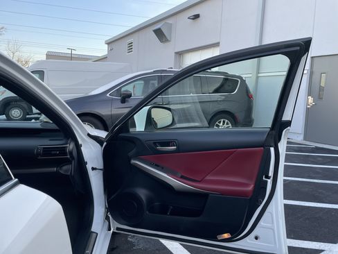 Used 2018 Lexus IS 350 F Sport w/ F Sport Package image 18