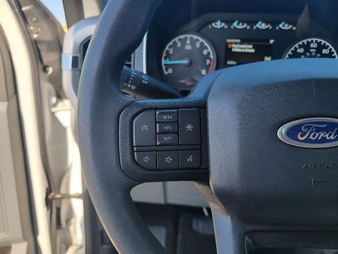 Used 2021 Ford F150 XLT AWD/4WD image 14