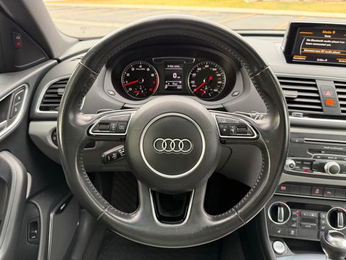 Used 2018 Audi Q3 2.0T Premium Plus image 21