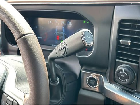 New 2025 Ford F250 King Ranch w/ Chrome Package image 31