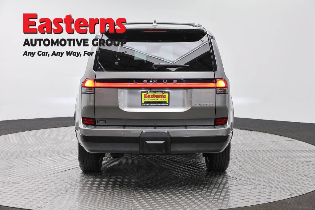 Used 2024 Lexus GX 550 w/ Cold Area Package AWD/4WD image 7